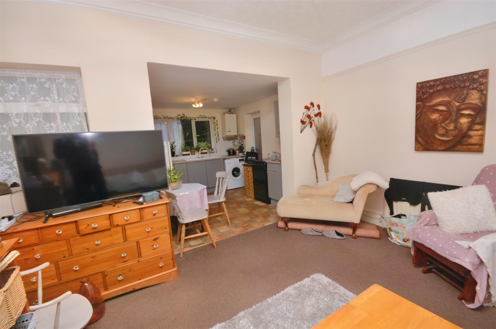 Property Details for Selwyn Road Eastbourne BN21 2LR Town Property